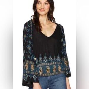 Free People Medallion Printed Bell Sleeve Black Top Size Large